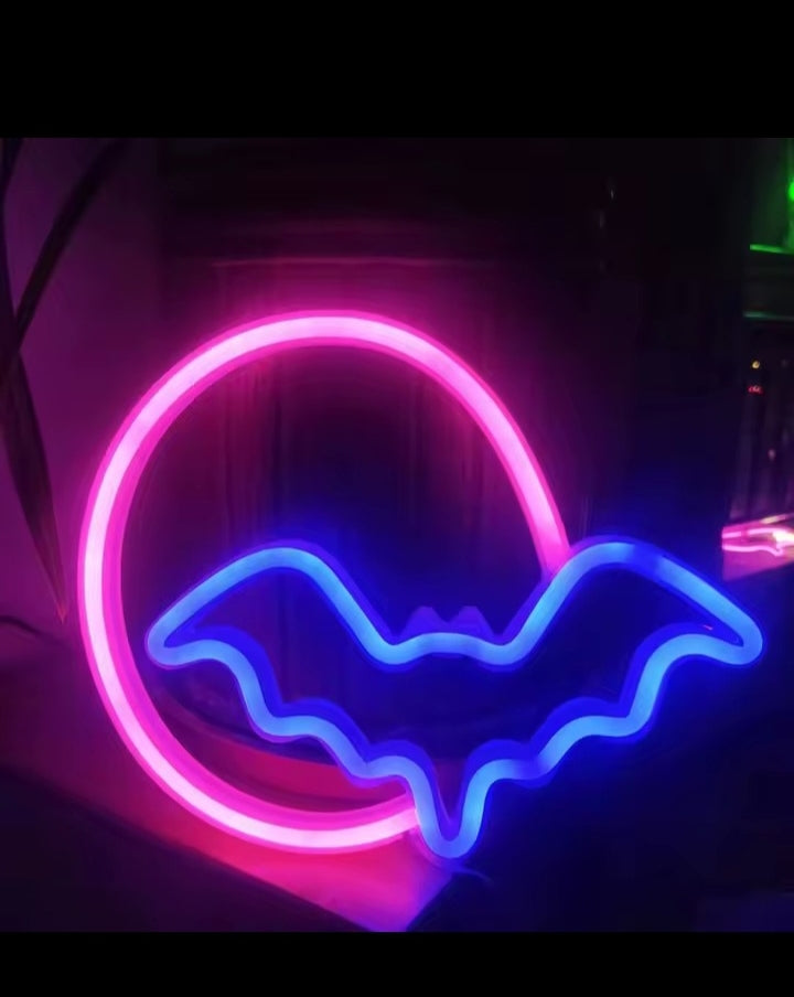Halloween Bat Spirit LED Neon Wall Decor for Party Gift - Terrifying Atmosphere - USB or Battery Powered